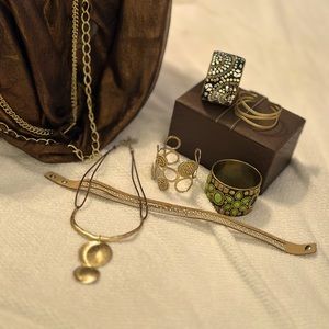 Jewelry bundle all photos are items included fossil wallet too